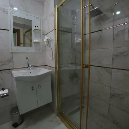 Aksaray Hotel 3*