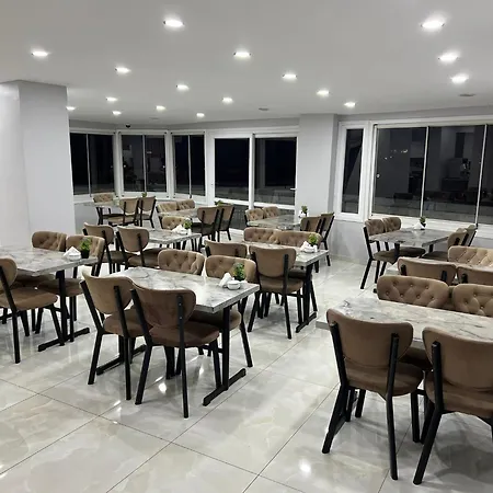 Aksaray Hotel 3*